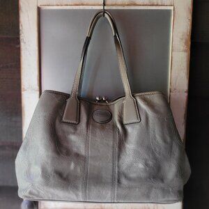 Vintage Coach Leather Carryall Tote - Grey Pewter Kiss w/Navy Lining F4182-F1565